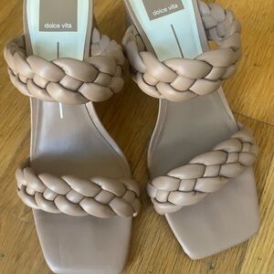 Dolce Vita Paily Heels Stella - Women’s Size 8. Color: Cafe